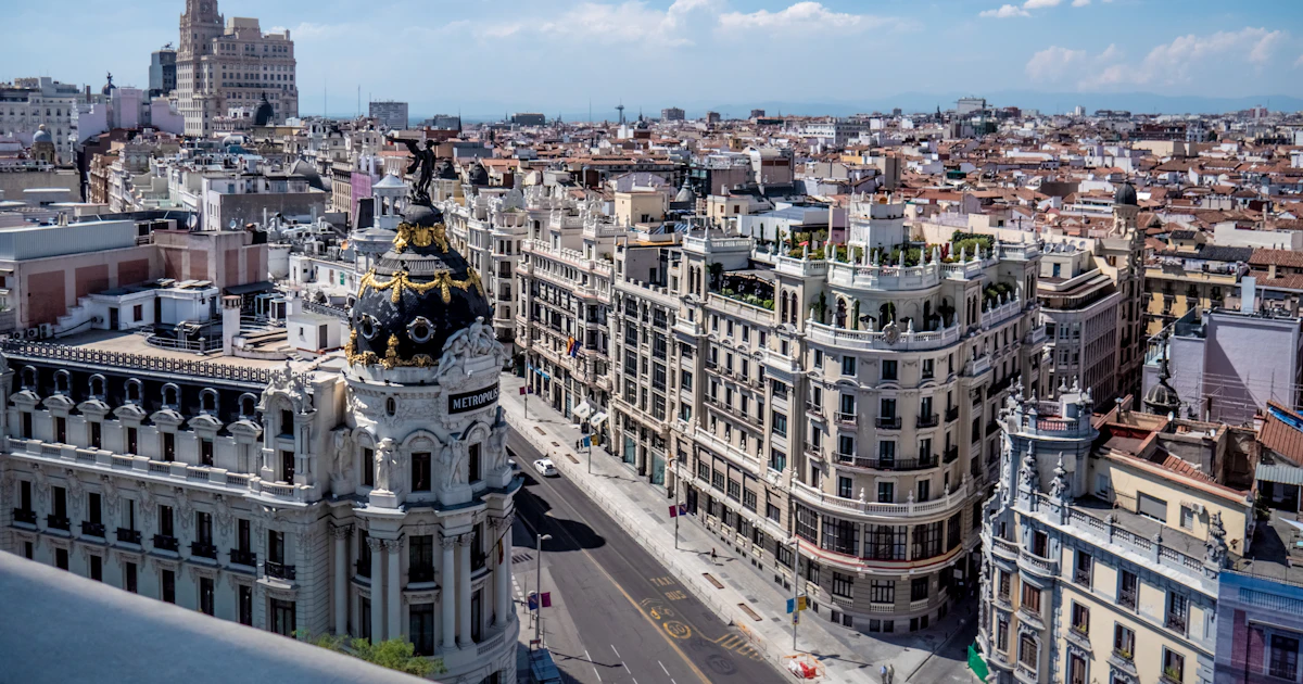 Ley de cookies en España: LSSI, RGPD y qué exige a tu web