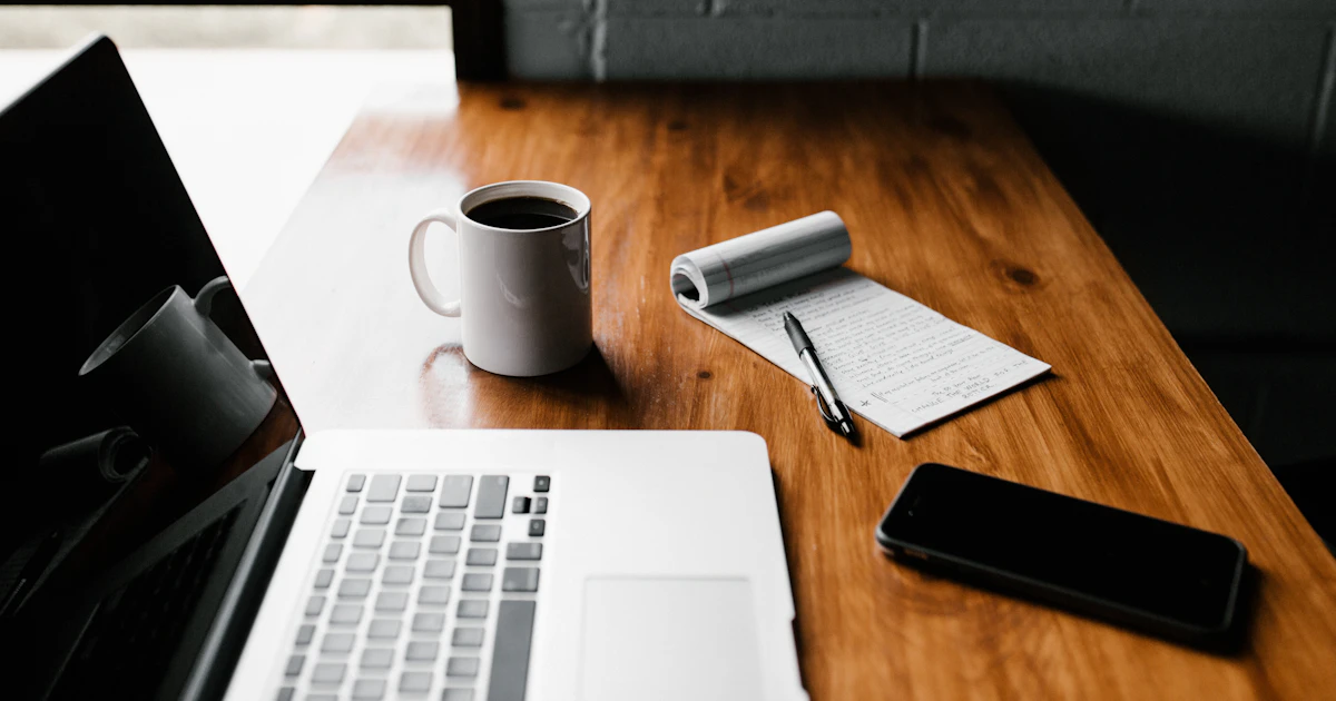 Tracking-Agentur, Freelancer oder Festpreis: was passt zu dir